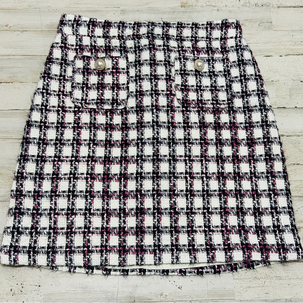 Madison d’Amelie Plaid Skirt Women’s Size 2 Front Pocket Statement Buttons